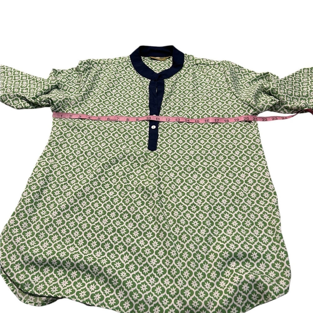 3/$15 ROCK FLOWER PAPER tunic - Picture 3 of 5